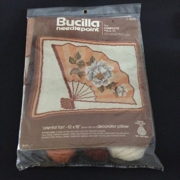 Bucilla 'Oriental Fan' #4231 Needlepoint Pillow Kit Sealed 12x15" Flowers Vtg - Picture 1 of 10